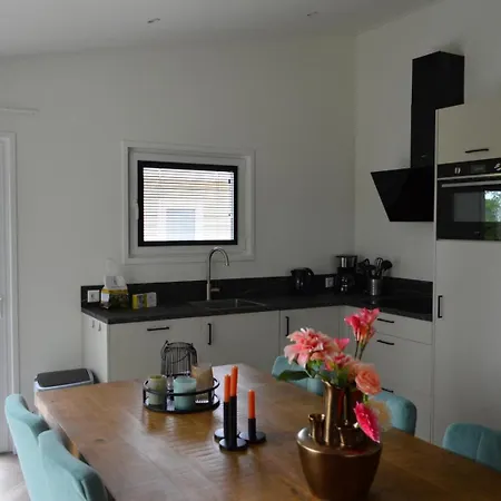 Schaelsbergerbosch Eco - Garden House 木屋 法尔肯堡